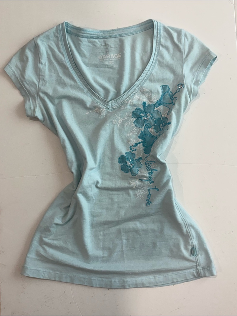Garage vintage Y2K teal V‑Neck Tee with Teal Floral Embroidery